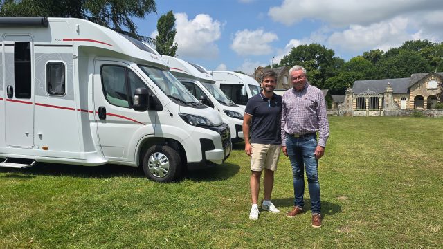 saleskey og groupe pilote på visning i Frankrike